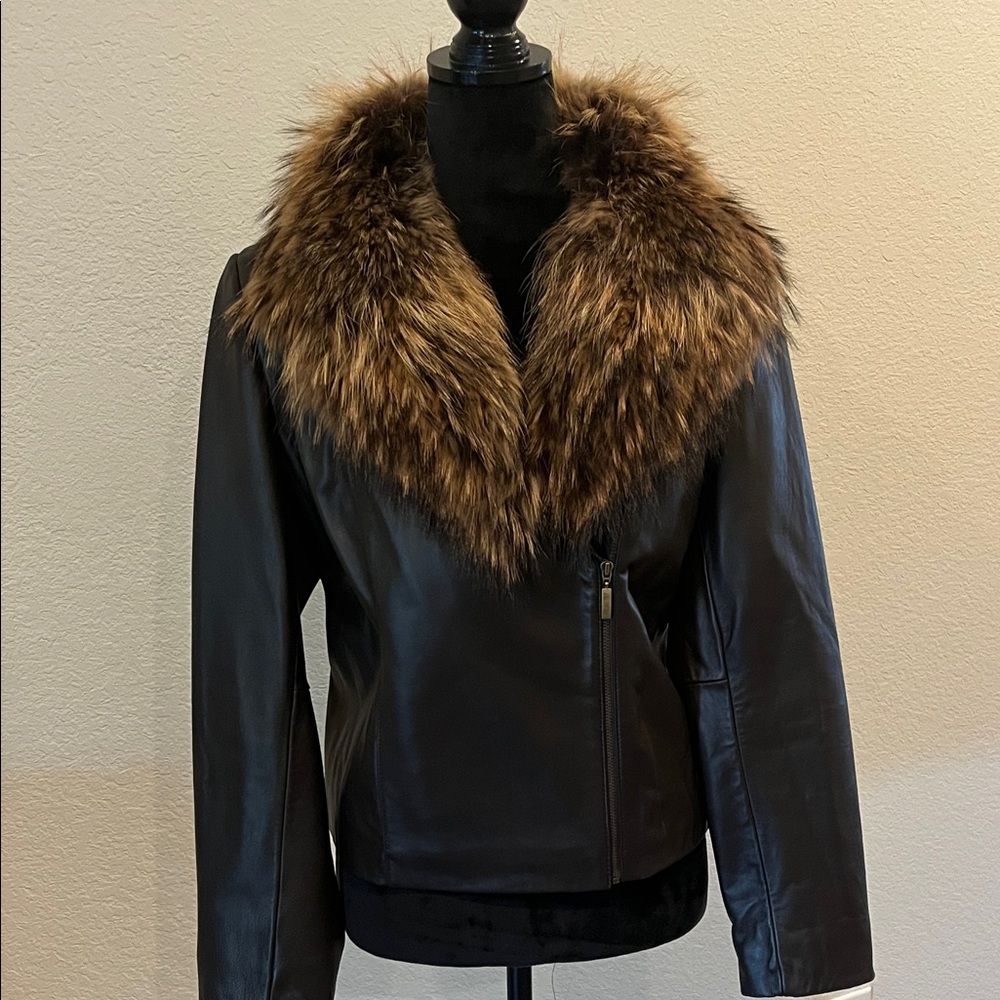 Beautiful Chocolate Brown Lambskin Leather Jacket Asiatic Raccoon Fur Collar